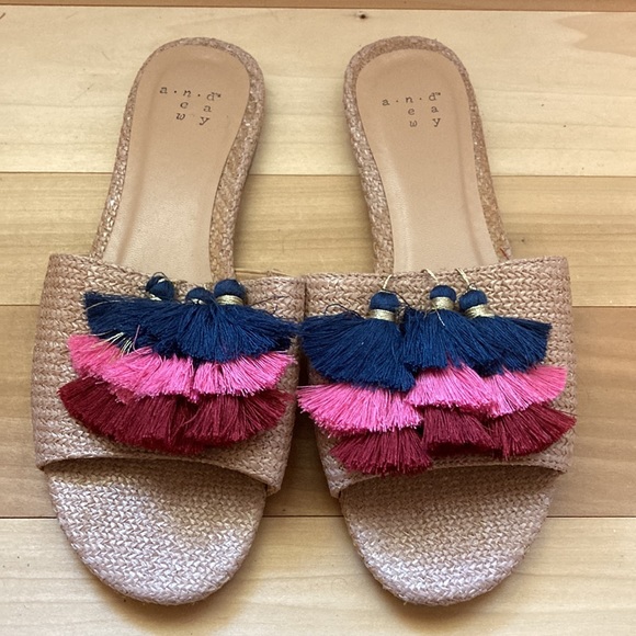 A New Day x Target “Ayana” raffia tassel sandals - Picture 2 of 5